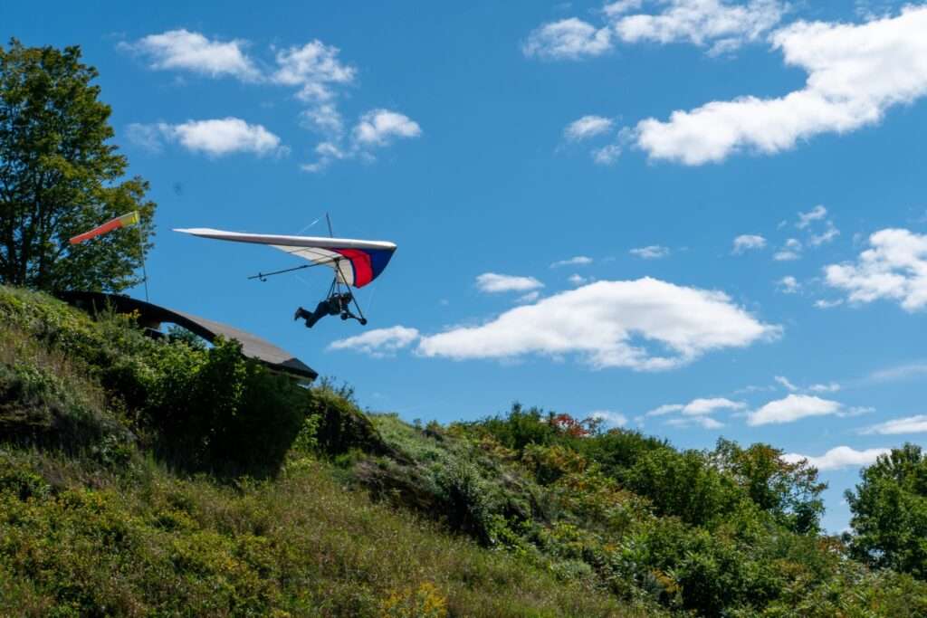Things to Do in Vermont in Summer - morningside flight park